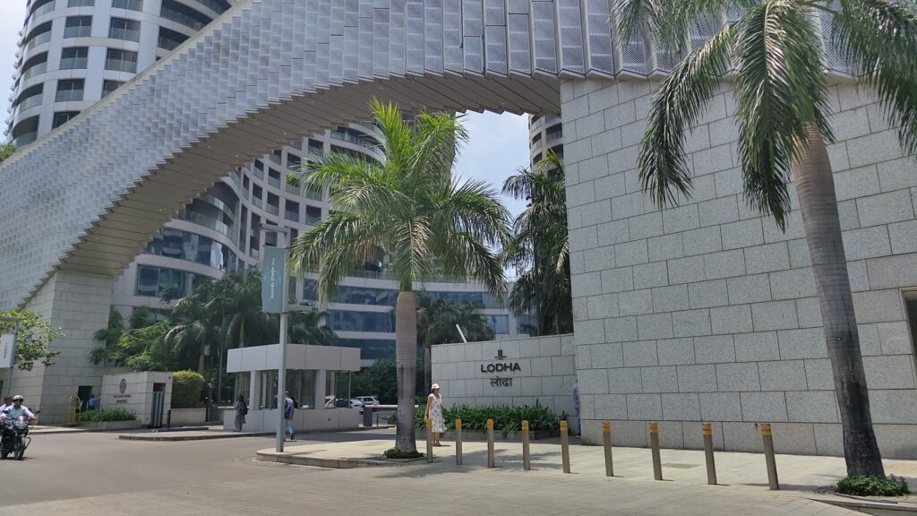 5 BHK Flat in Worli, Mumbai